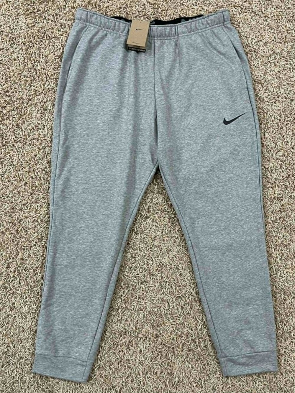 Nike Men’s Dri-FIT Dry Tapered Training Pants Gray Heather CZ6379-063, Size XXL